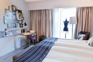 Copyright: : Niklas Andersson Photo, Nedre Matrosgatan 3 LGH, 1101, 413 15 Goteborg, 0708-27 77 13, niklasanderssonphoto@gmail.com Scandic Rubinen, room, standard plus